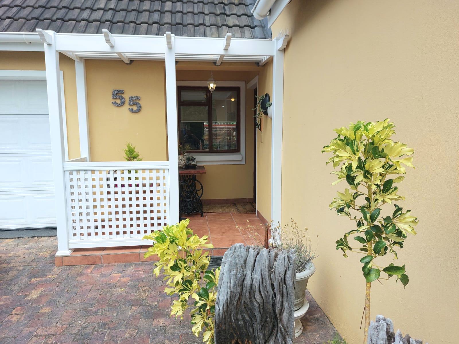 2 Bedroom Property for Sale in The Island Western Cape